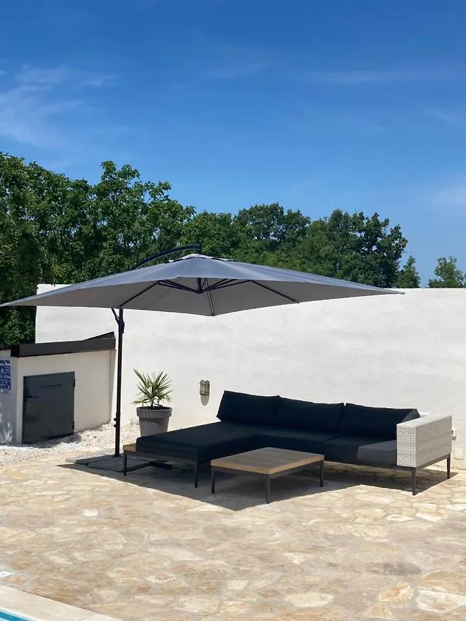 Vila Majda Cabrunici Croatia