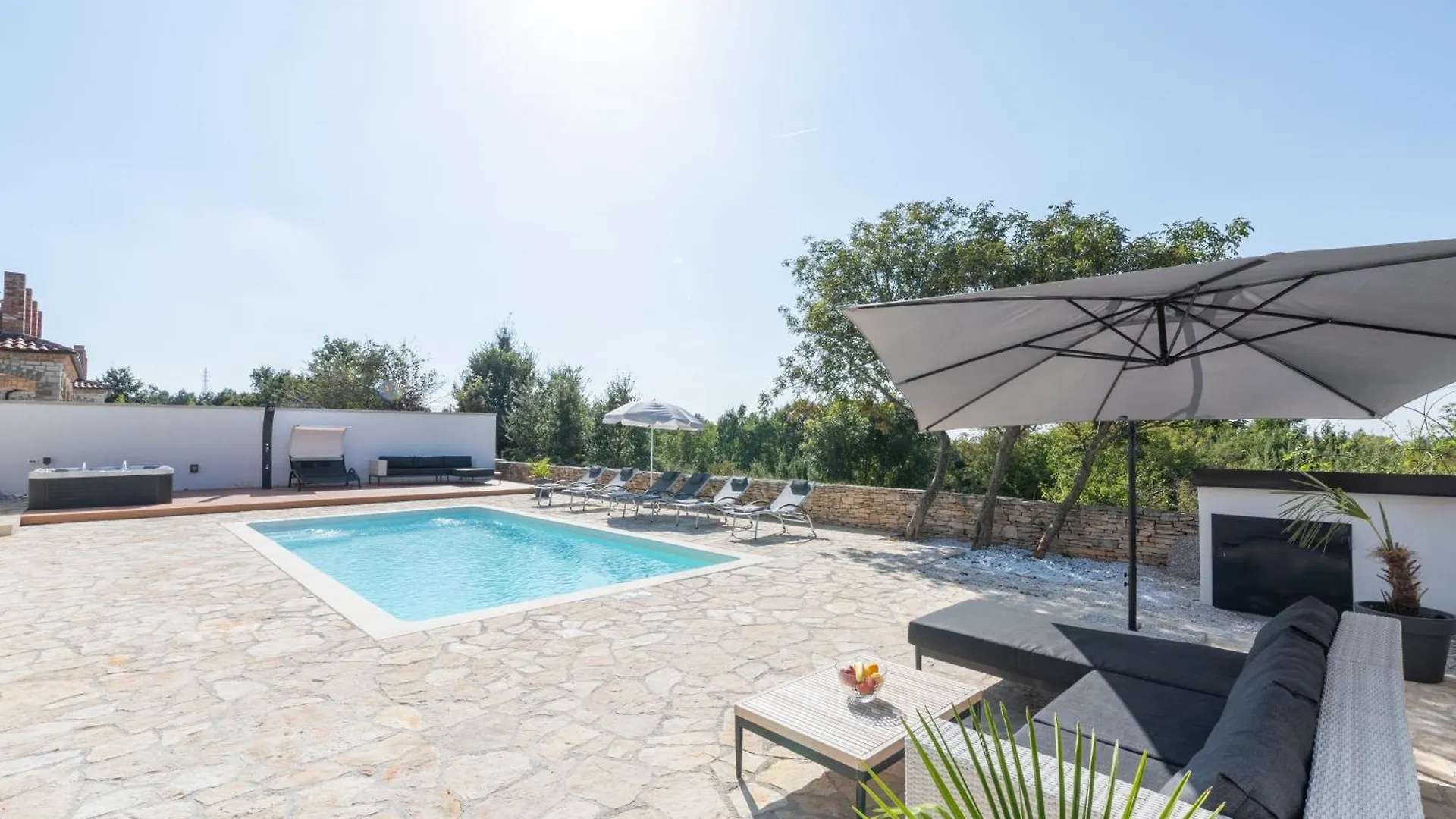 Villa Vila Majda Cabrunici